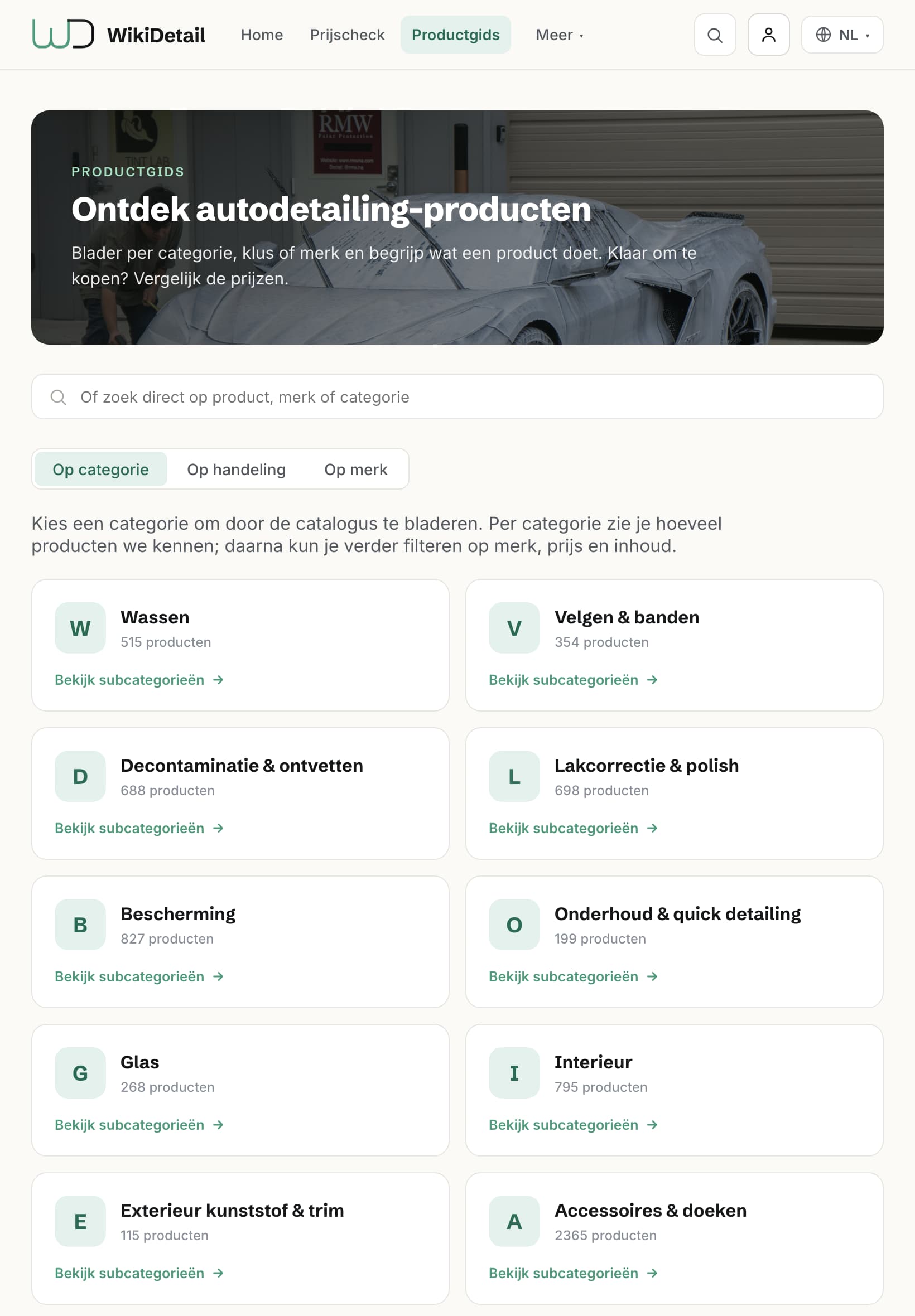WikiDetail-productgids op iPad met categorieën voor autodetailing